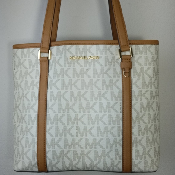 Michael Kors Handbags - Michael Kors Bag Jet Set Tote Vanilla Acorn Coated